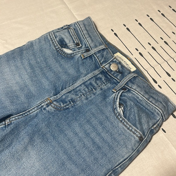 DENIM FORUM The Yoko High Rise Slim. Size 25 - Picture 6 of 13